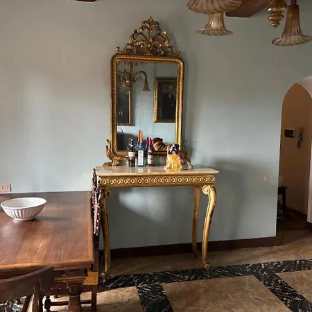 Casa Paola - Pregevole In Palazzo Storico Apartman