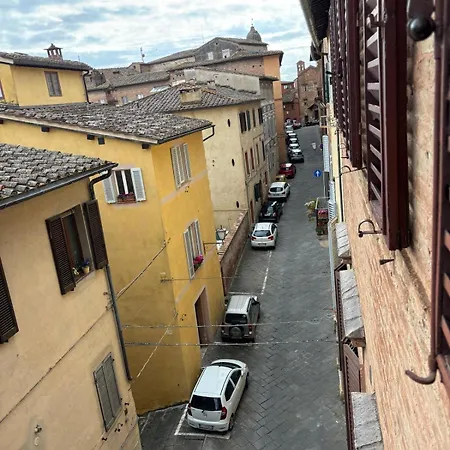 Casa Paola - Pregevole In Palazzo Storico Apartman Siena